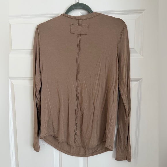 Free People Long Sleeve Vneck Top Large Tan - Picture 5 of 7